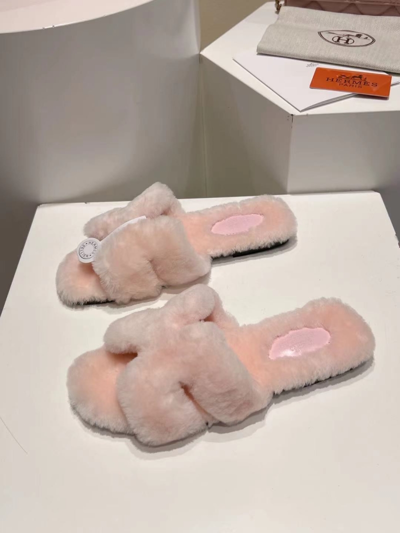 Hermes Slippers